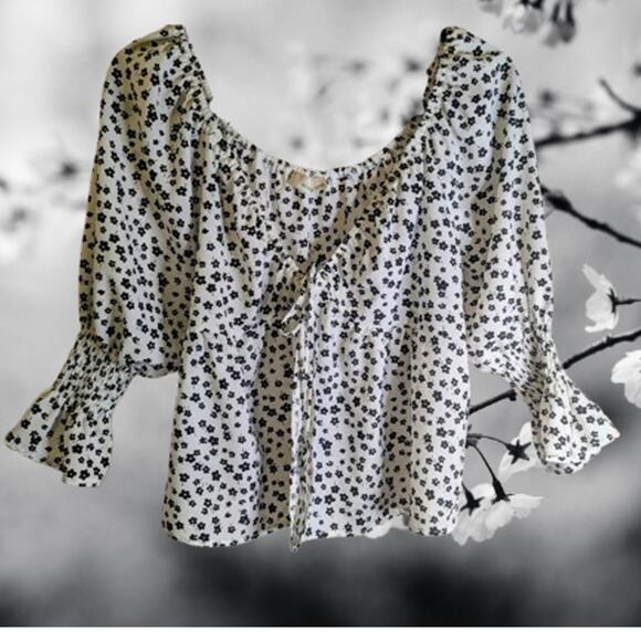Time After Time large 1/2 sleeve black and white open front (tie) woman's blouse - Picture 1 of 1